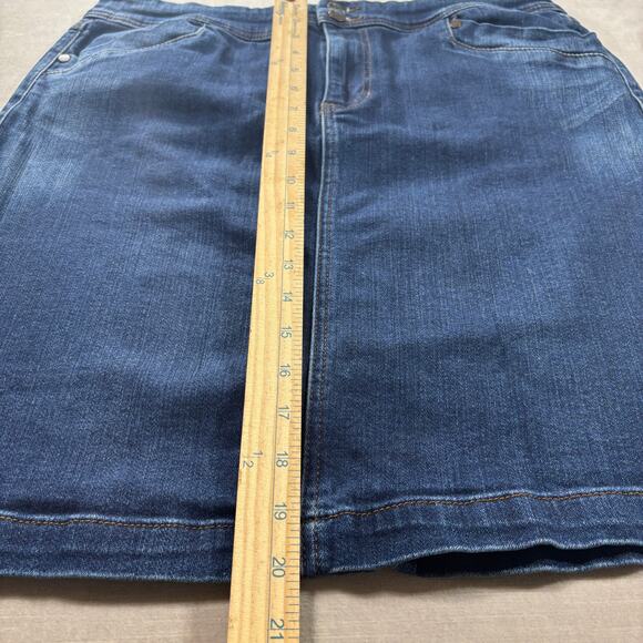 Christopher & Banks Premier Denim Jean Skirt Sz 12 Classic Basic Retro Versatile - Picture 6 of 9